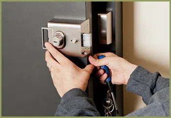 Anchor Locksmith Store Los Angeles, CA 310-819-1003 - change-locks-ervice